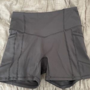TYC workout shorts, size xs